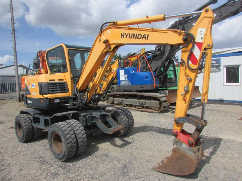 Hyundai Robex 55 W-9 Mobilbagger 34.000 EUR - 轮式挖掘机:图3 Hyundai Robex 55 W-9 Mobilbagger 34.000 EUR - 轮式挖掘机:图3