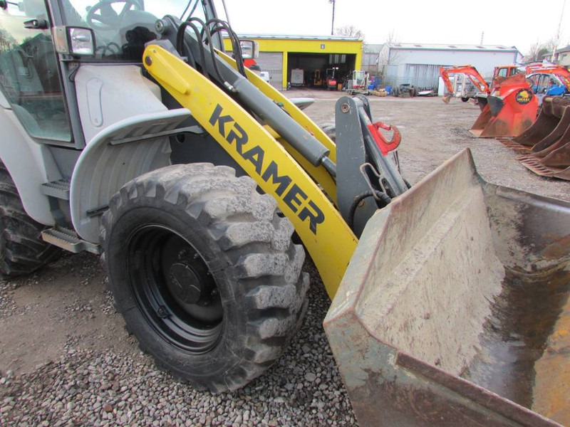 Kramer 8115 Radlader 29.900 EUR - 轮式装载机:图4 Kramer 8115 Radlader 29.900 EUR - 轮式装载机:图4