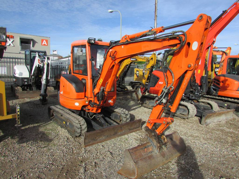 Kubota U 35-3 alpha 3 Minibagger 22.000 EUR - 小型挖掘机:图1 Kubota U 35-3 alpha 3 Minibagger 22.000 EUR - 小型挖掘机:图1