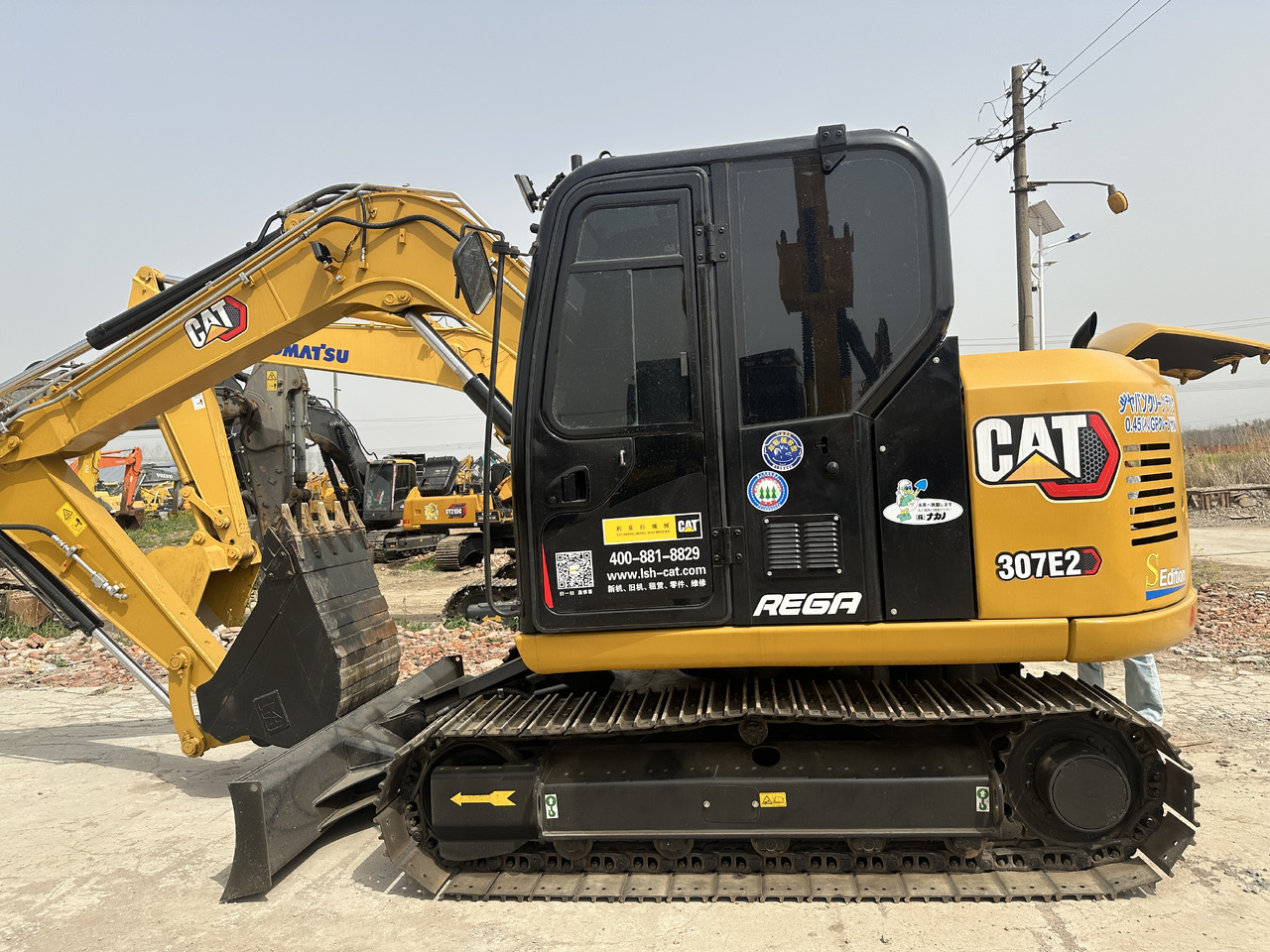 CATERPILLAR 307E2 - 小型挖掘机:图1 CATERPILLAR 307E2 - 小型挖掘机:图1