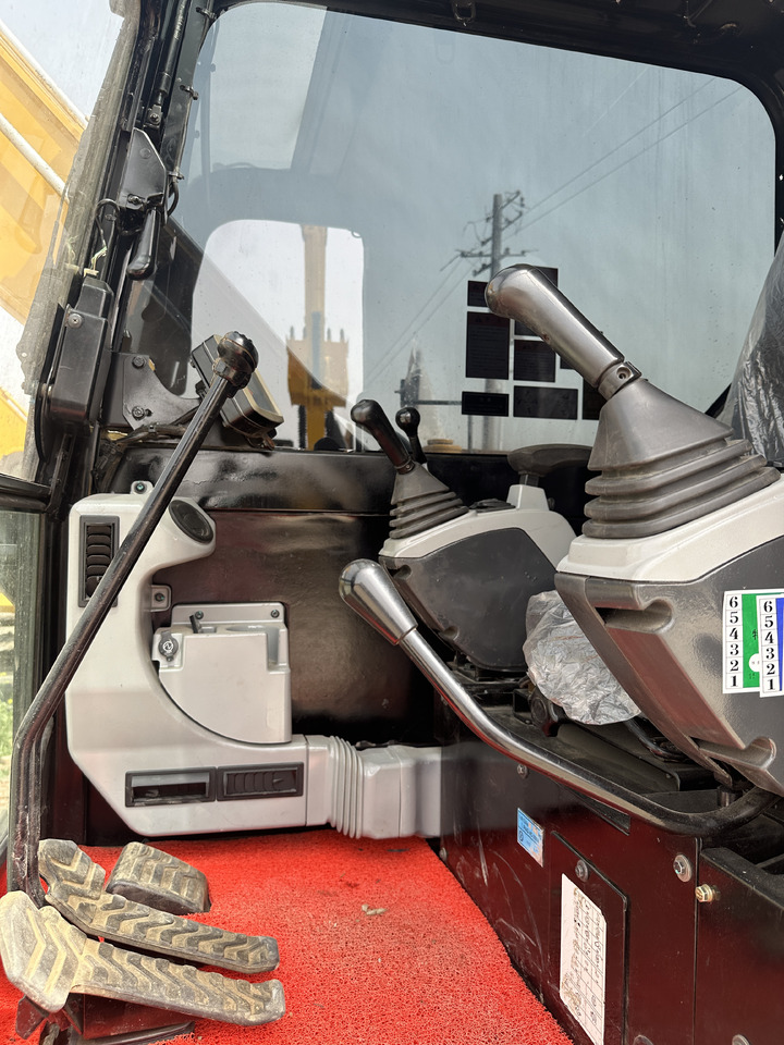 小型挖掘机 CATERPILLAR 307E2:图9 小型挖掘机 CATERPILLAR 307E2:图9