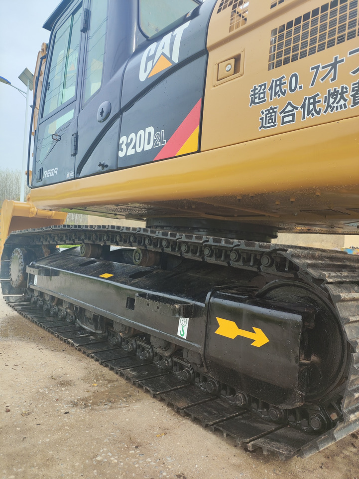 CATERPILLAR 320D2 - 小型挖掘机:图2 CATERPILLAR 320D2 - 小型挖掘机:图2