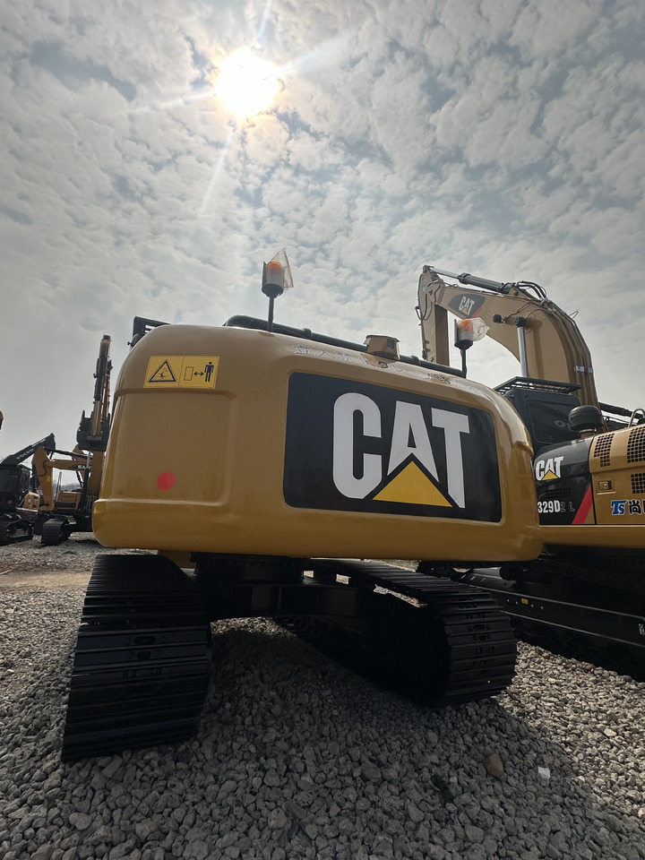 CATERPILLAR 320D2 - 轮式挖掘机:图2 CATERPILLAR 320D2 - 轮式挖掘机:图2
