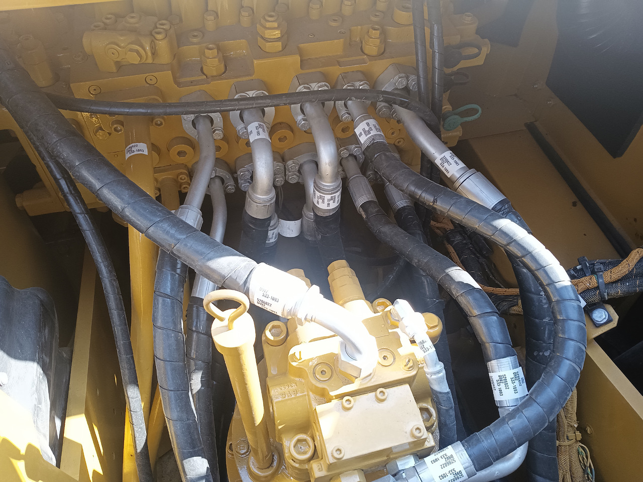 CATERPILLAR 320GC - 履带式挖掘机:图4 CATERPILLAR 320GC - 履带式挖掘机:图4