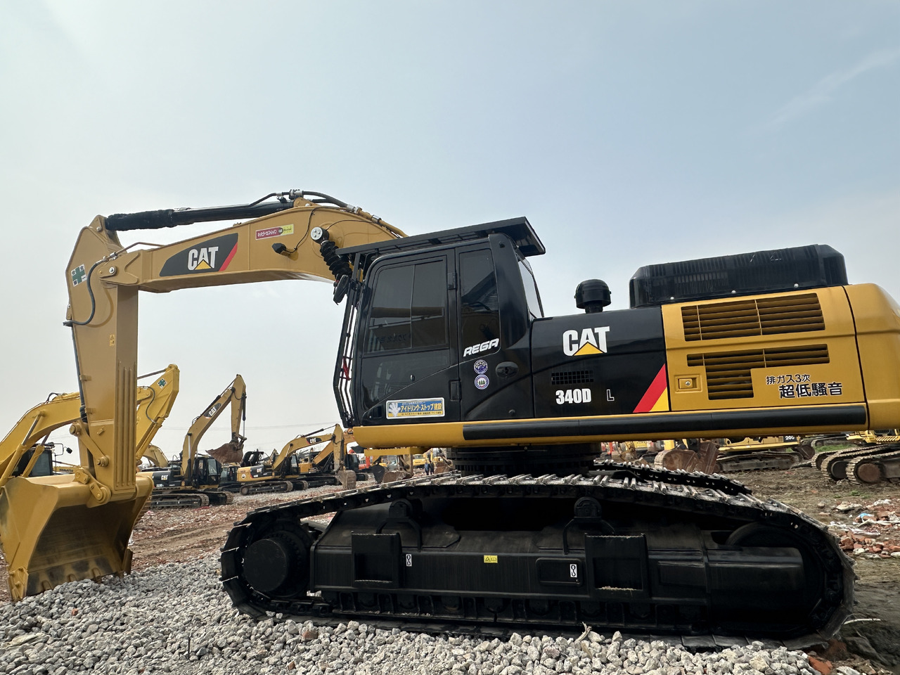 CATERPILLAR 340DL - 履带式挖掘机:图1 CATERPILLAR 340DL - 履带式挖掘机:图1