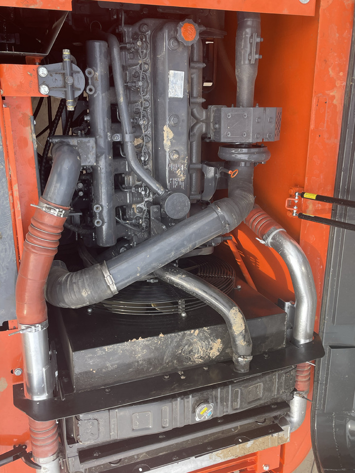 DOOSAN DX225LC-9C - 履带式挖掘机:图5 DOOSAN DX225LC-9C - 履带式挖掘机:图5