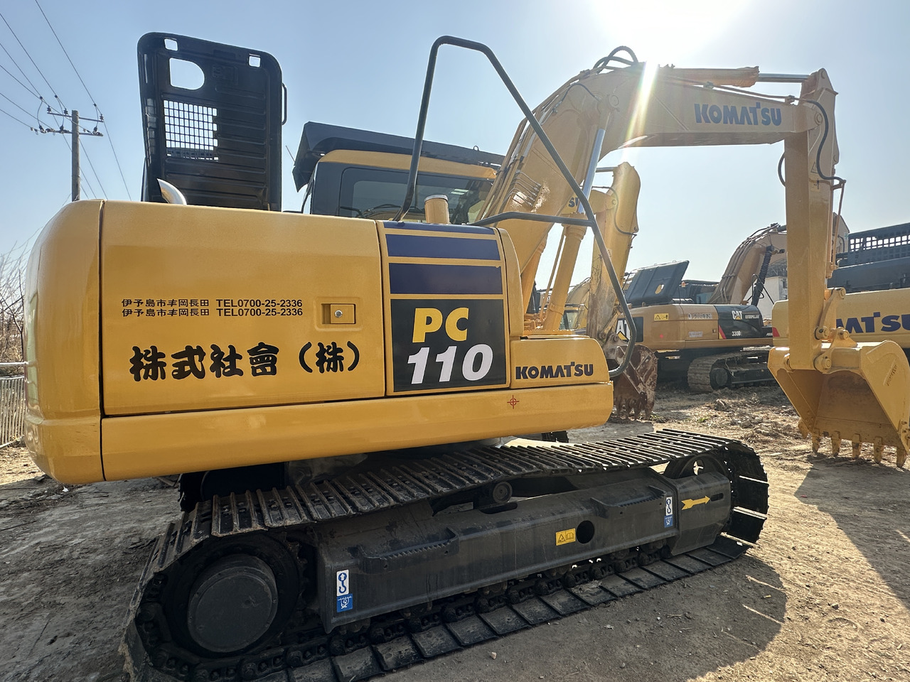 KOMATSU PC110-7 - 履带式挖掘机:图1 KOMATSU PC110-7 - 履带式挖掘机:图1