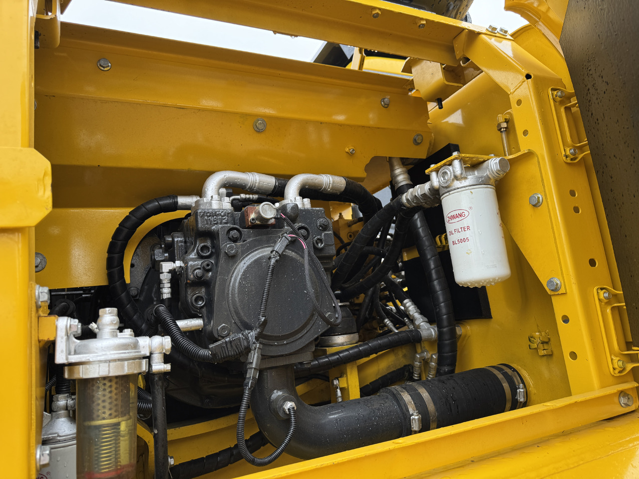 KOMATSU PC160 - 履带式挖掘机:图5 KOMATSU PC160 - 履带式挖掘机:图5