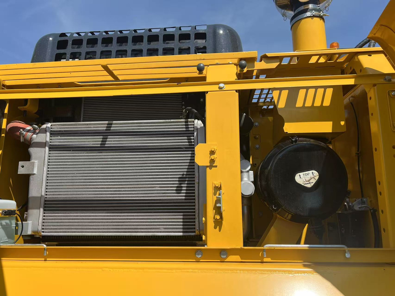 KOMATSU PC300-7 - 履带式挖掘机:图4 KOMATSU PC300-7 - 履带式挖掘机:图4