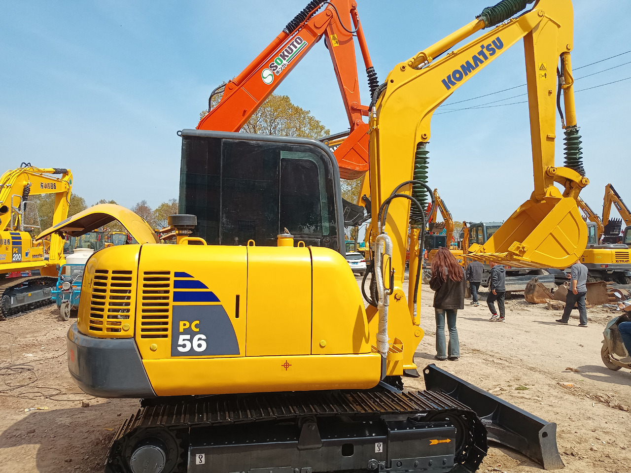 KOMATSU PC56-3 - 小型挖掘机:图3 KOMATSU PC56-3 - 小型挖掘机:图3