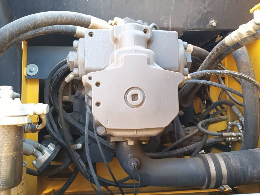 履带式挖掘机 Komatsu PC 300:图6 履带式挖掘机 Komatsu PC 300:图6