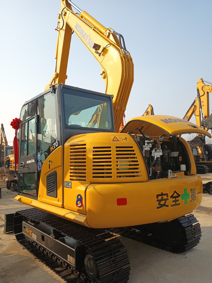 Komatsu PC70 - 履带式挖掘机:图5 Komatsu PC70 - 履带式挖掘机:图5