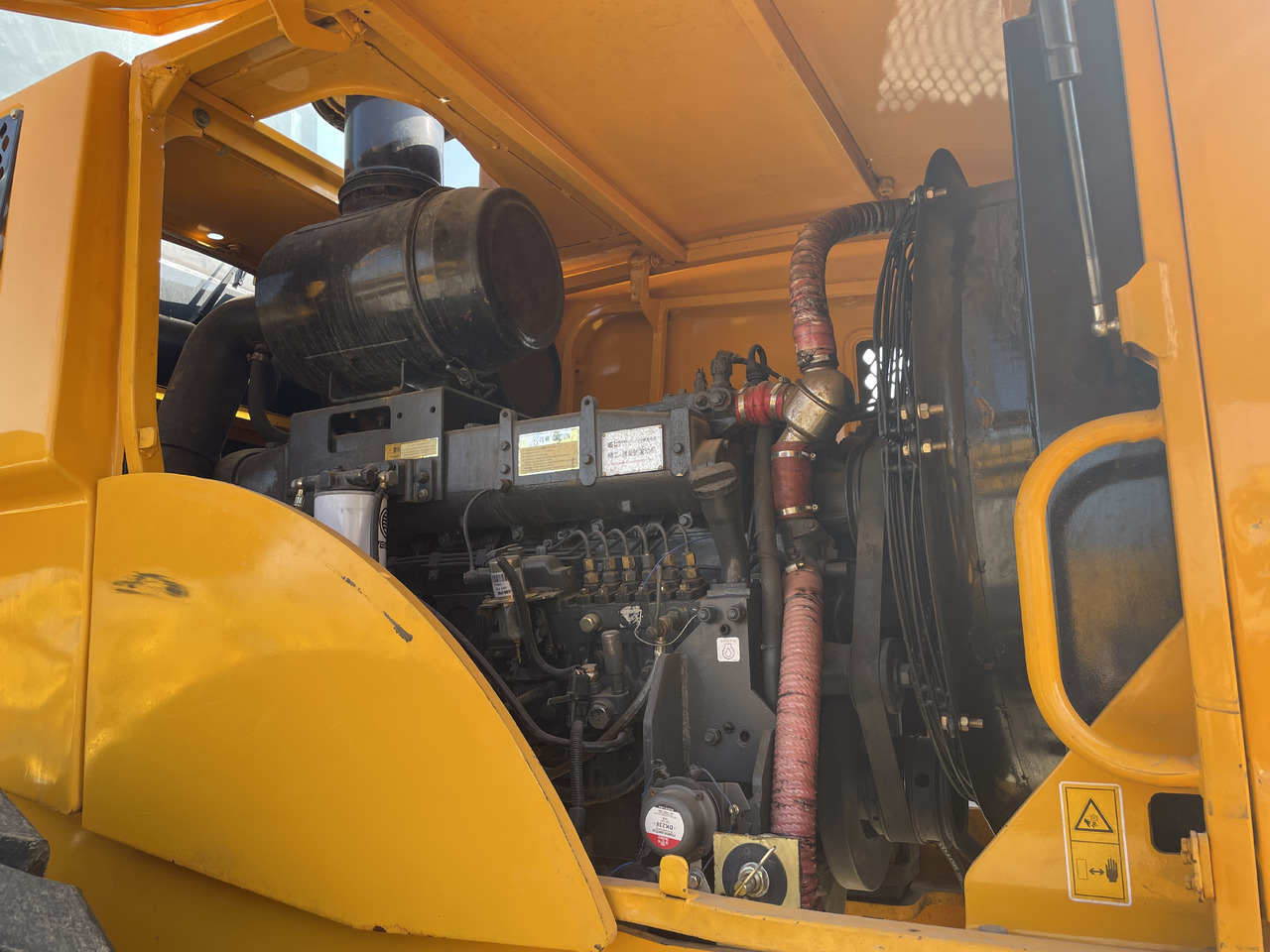 轮式装载机 Liugong CLG 856：图6