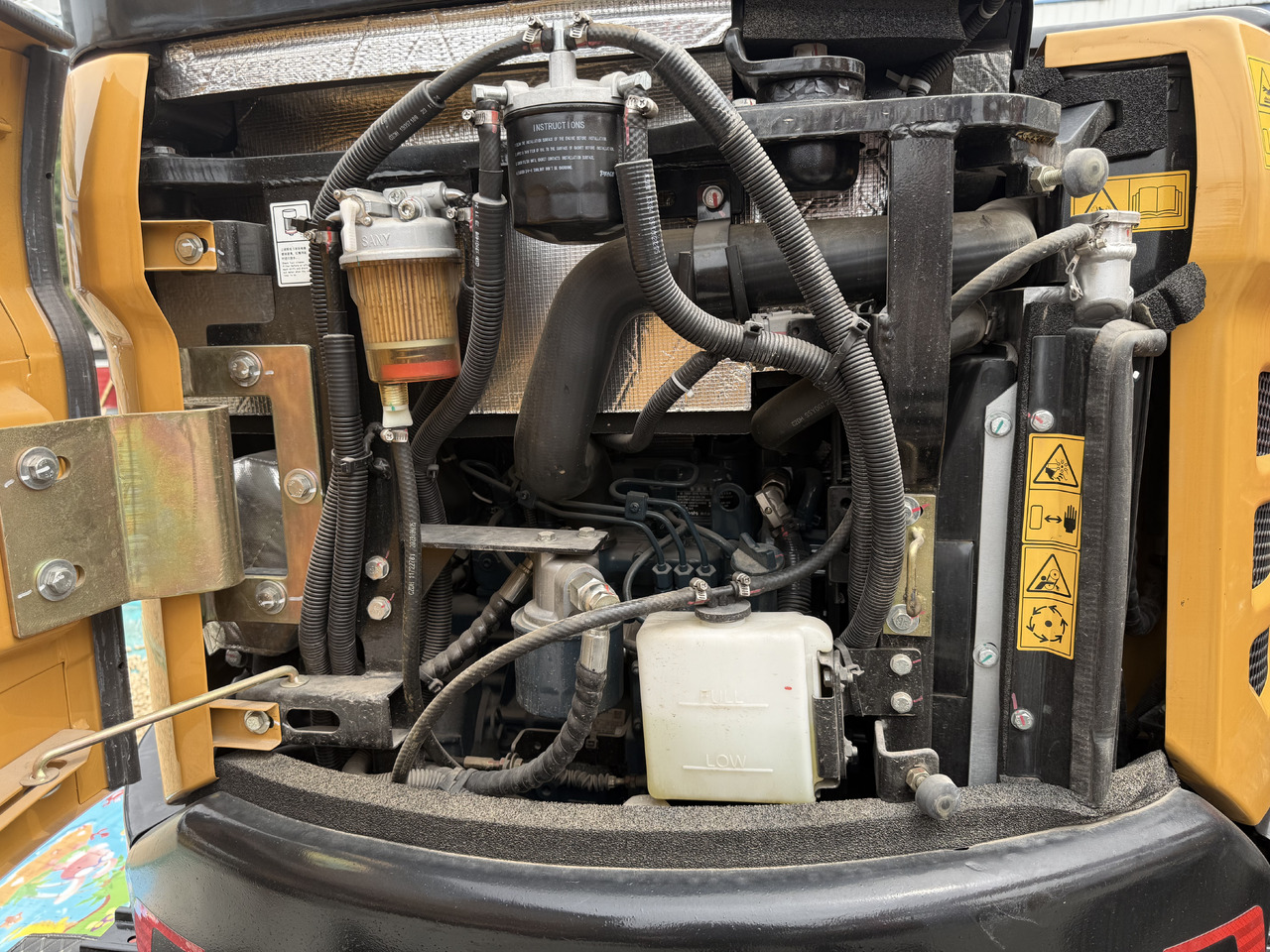 SANY SY26U - 小型挖掘机:图3 SANY SY26U - 小型挖掘机:图3