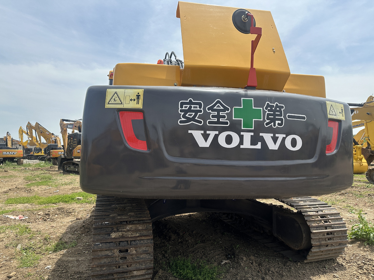 VOLVO EC250D - 履带式挖掘机:图4 VOLVO EC250D - 履带式挖掘机:图4