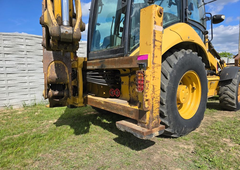 Caterpillar - 反铲装载机:图4 Caterpillar - 反铲装载机:图4