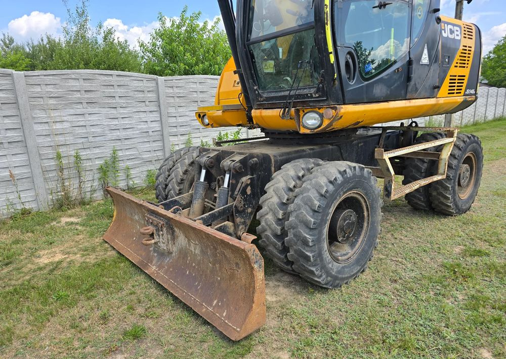 JCB - 轮式挖掘机:图5 JCB - 轮式挖掘机:图5