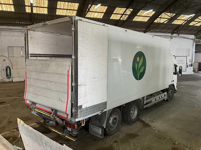 Volvo FM12 62 DT-AG - 冷藏车:图3 Volvo FM12 62 DT-AG - 冷藏车:图3