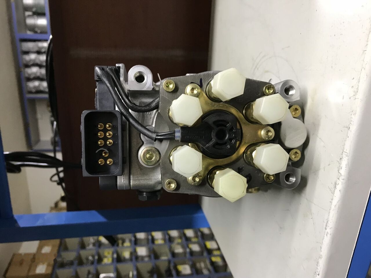 Bosch 2018 51965010612 MAN - 燃料泵 适用于 卡车:图2 Bosch 2018 51965010612 MAN - 燃料泵 适用于 卡车:图2