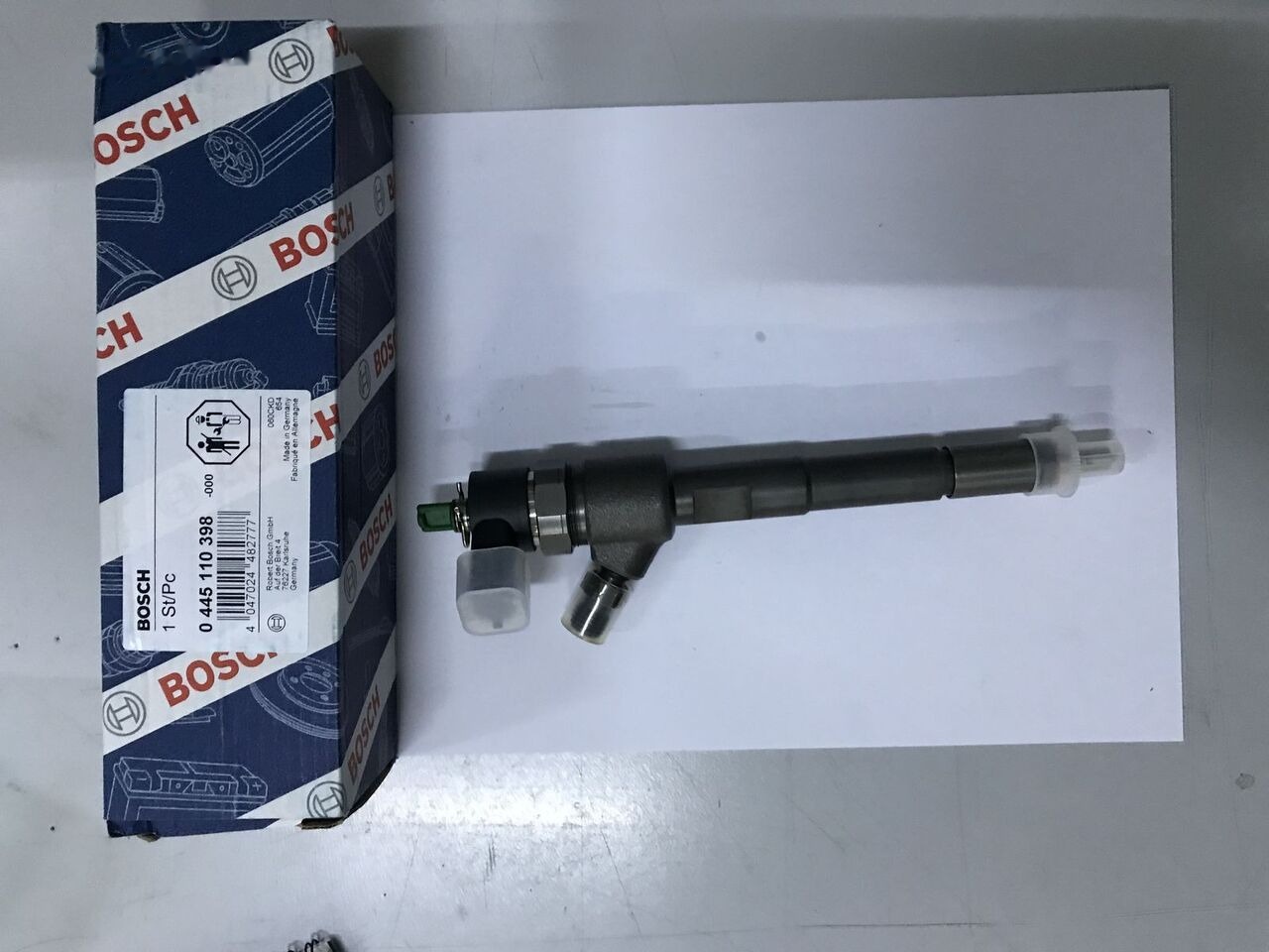 Bosch 2018 5600709499 Renault - 喷射器 适用于 卡车:图2 Bosch 2018 5600709499 Renault - 喷射器 适用于 卡车:图2