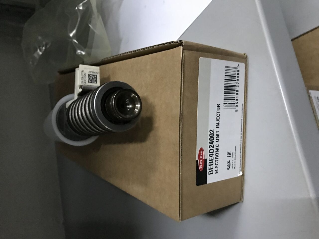 Delphi 2018 BEBE4D24002 Volvo RENAULT-VOLVO truck - 喷射器 适用于 卡车:图2 Delphi 2018 BEBE4D24002 Volvo RENAULT-VOLVO truck - 喷射器 适用于 卡车:图2