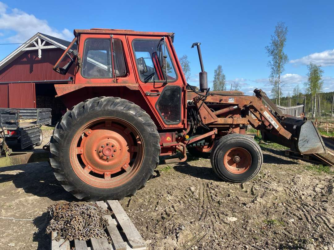 拖拉机 1975 Volvo BM T500 traktor med frontlaster：图8