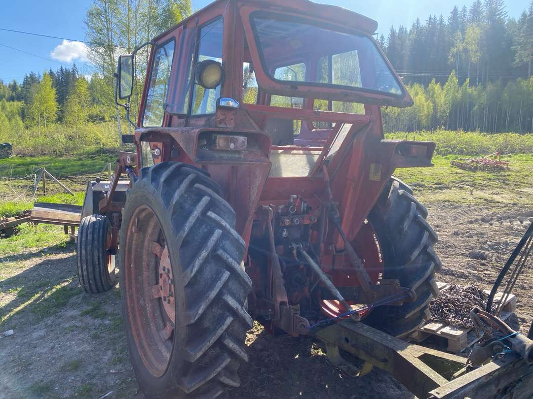拖拉机 1975 Volvo BM T500 traktor med frontlaster：图6