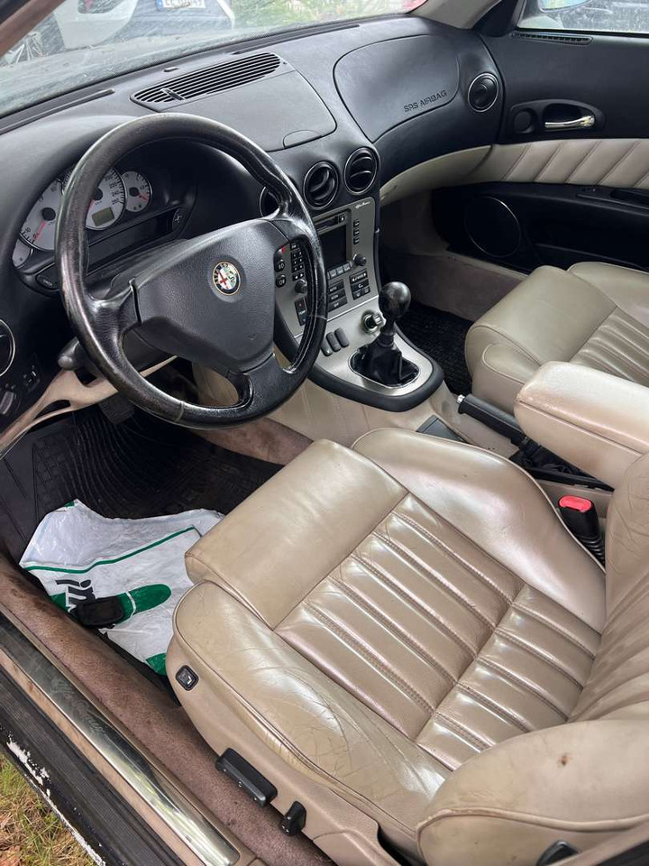 1999 Alfa Romeo 166 - 轿车:图4 1999 Alfa Romeo 166 - 轿车:图4