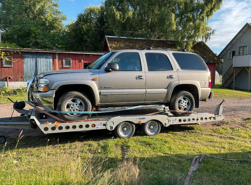 2003 Chevrolet Tahoe - 越野车:图1 2003 Chevrolet Tahoe - 越野车:图1
