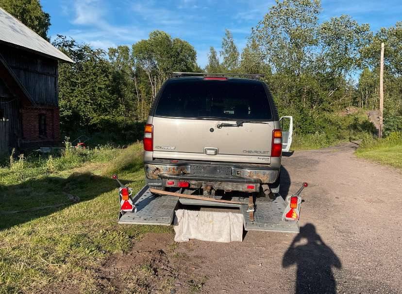 2003 Chevrolet Tahoe - 越野车:图2 2003 Chevrolet Tahoe - 越野车:图2