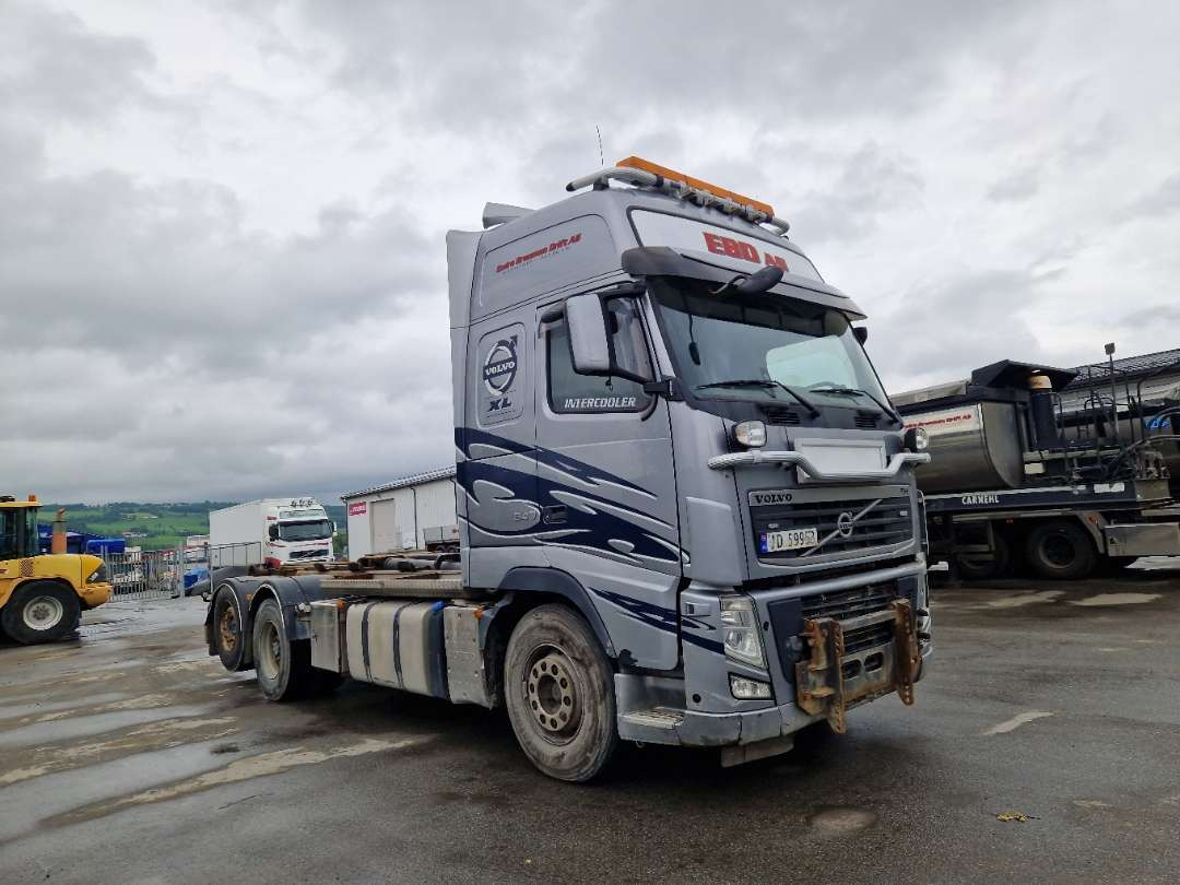 Volvo FH6X2-Krokbil med hydraulisk brøyteutstyr - 吊钩升降车:图1 Volvo FH6X2-Krokbil med hydraulisk brøyteutstyr - 吊钩升降车:图1