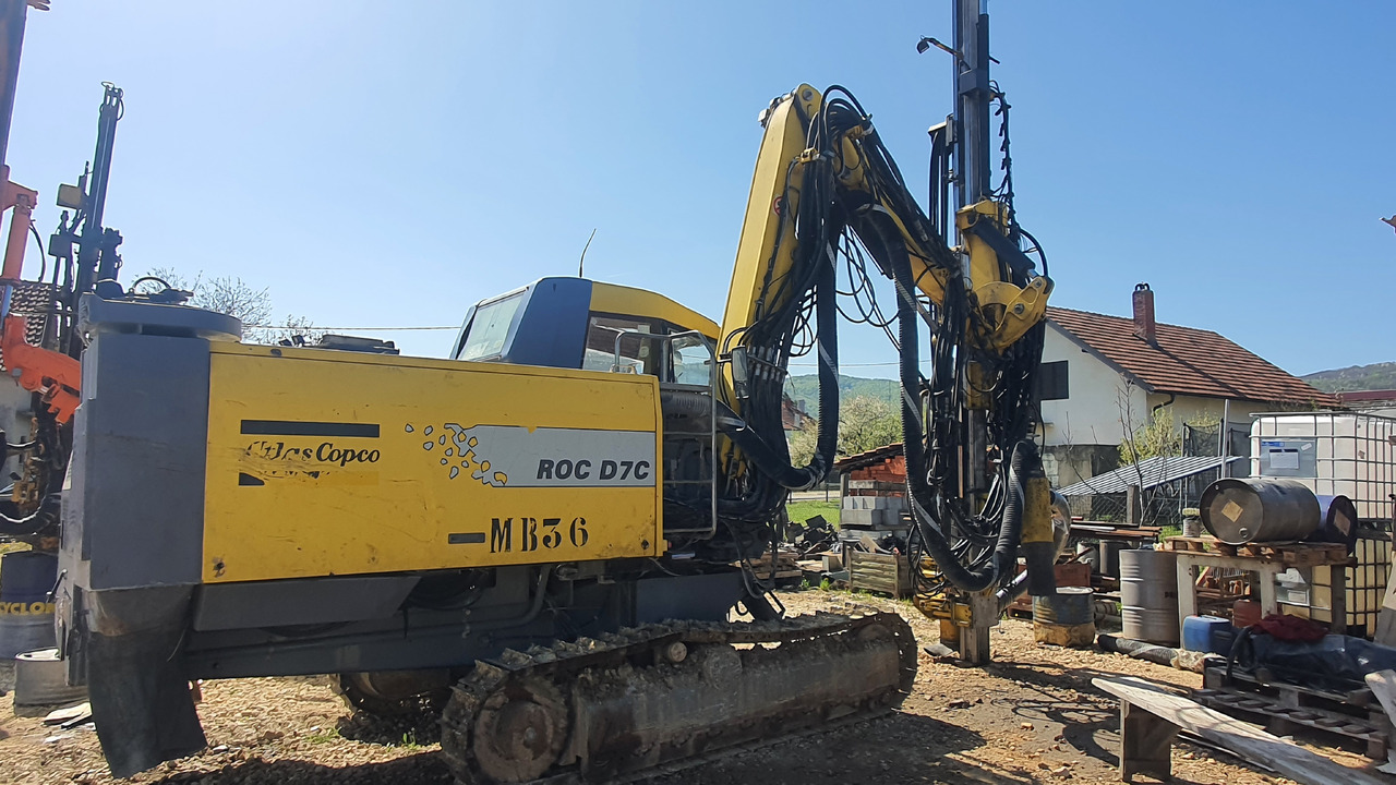 Atlas Copco ROC D7c-11 - 钻机:图4 Atlas Copco ROC D7c-11 - 钻机:图4