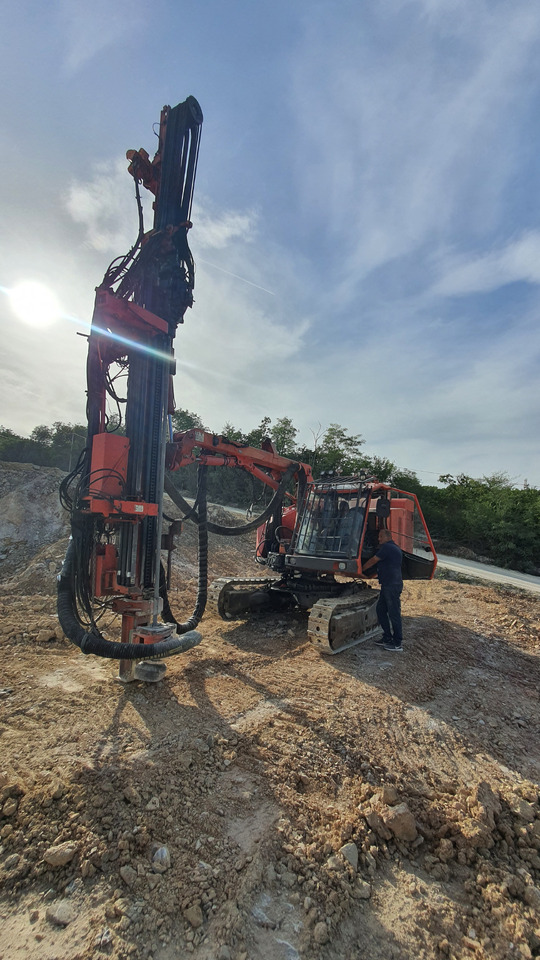 钻机 SANDVIK Ranger DX780：图46