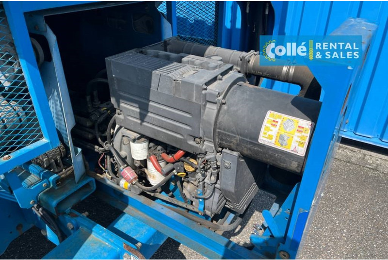 Genie GS 4390 RT | 2008 - 剪式升降机:图5 Genie GS 4390 RT | 2008 - 剪式升降机:图5