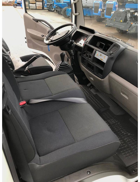 新的 车载空中平台 Palfinger P 200 T X E (closed basket)：图16