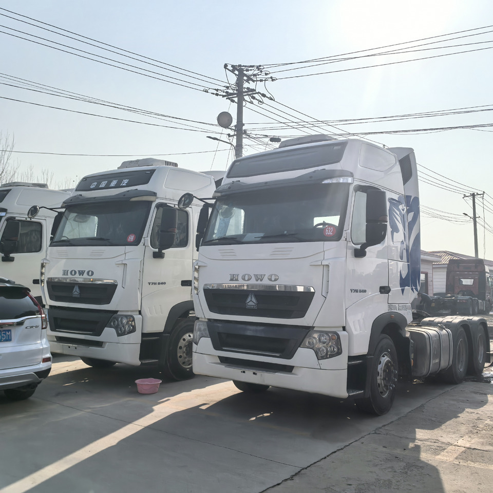 HOWO - 牵引车:图2 HOWO - 牵引车:图2