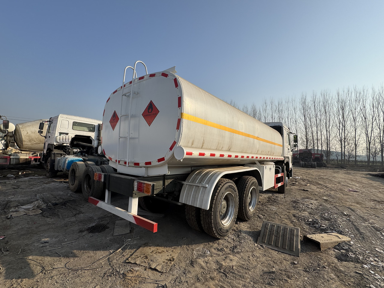 HOWO - 罐车:图3 HOWO - 罐车:图3