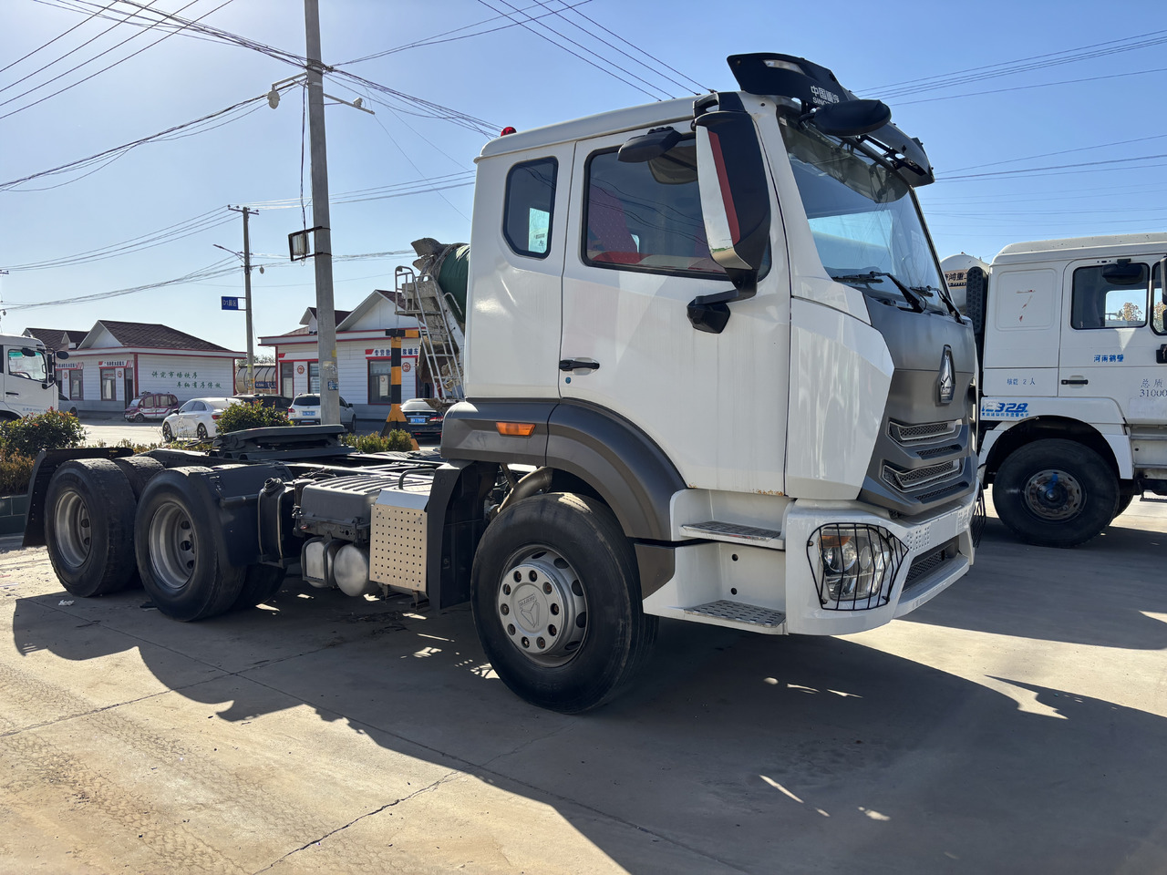 HOWO - 牵引车:图1 HOWO - 牵引车:图1