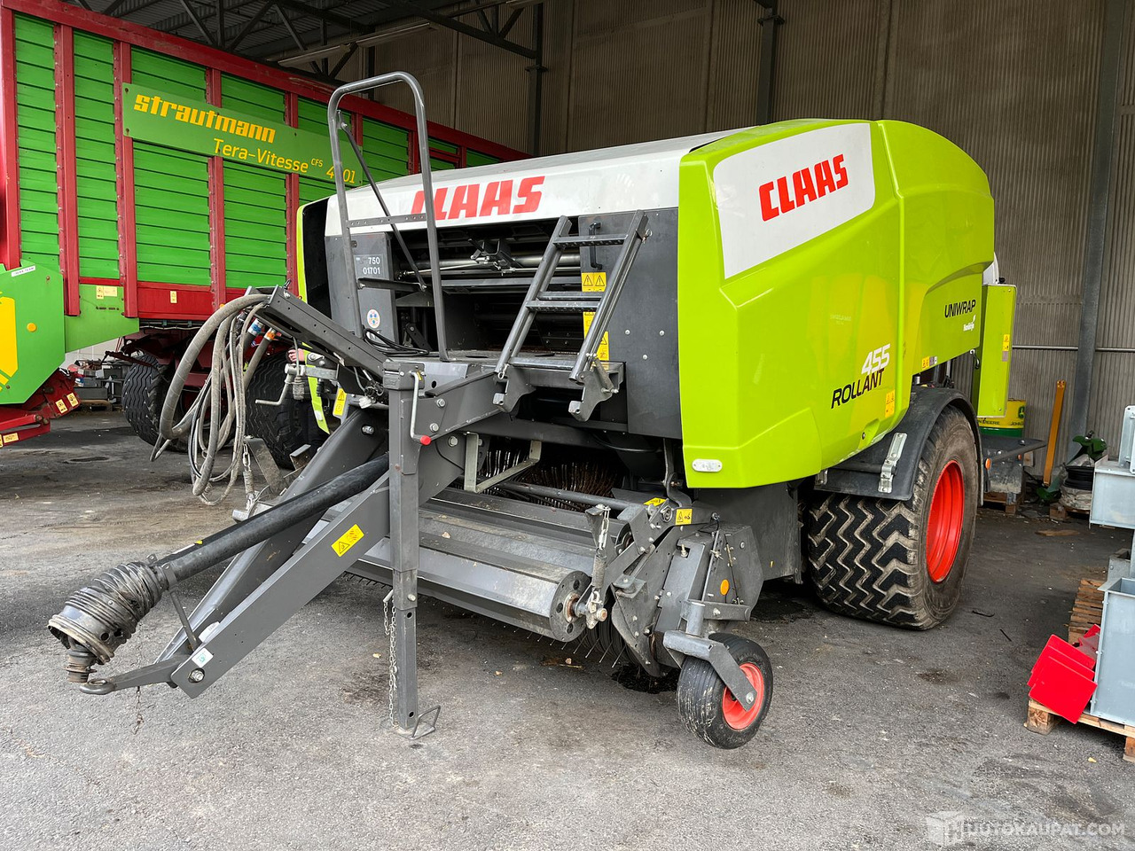 Claas 455 RC Uniwrap, 2021, MTK25, Tampere - 圆形打包机, 包膜机:图2 Claas 455 RC Uniwrap, 2021, MTK25, Tampere - 圆形打包机, 包膜机:图2