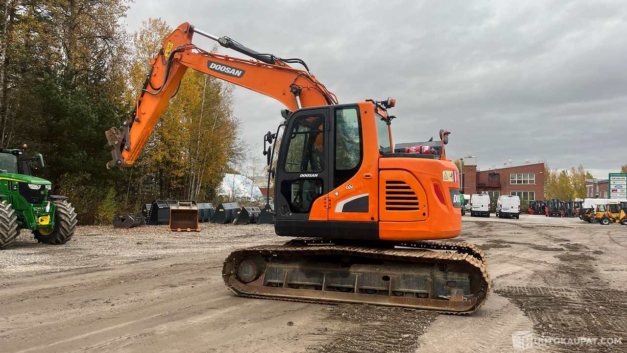 Doosan DX140LCR-5, 2020, telakaivinkone, Vantaa - 履带式挖掘机:图3 Doosan DX140LCR-5, 2020, telakaivinkone, Vantaa - 履带式挖掘机:图3