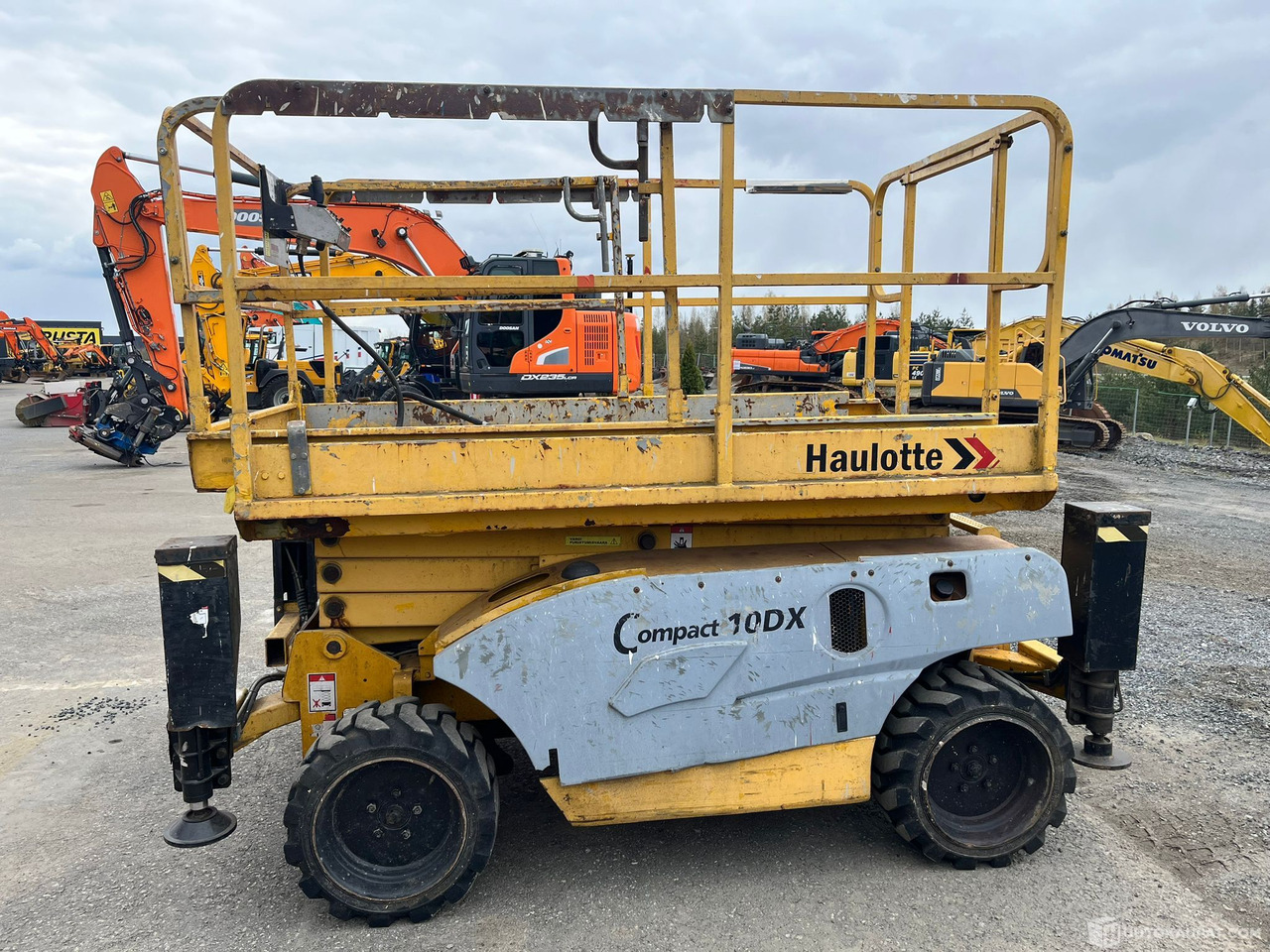 Haulotte Compact 10 DX, 2005 Nostin, Lempäälä - 剪式升降机:图2 Haulotte Compact 10 DX, 2005 Nostin, Lempäälä - 剪式升降机:图2