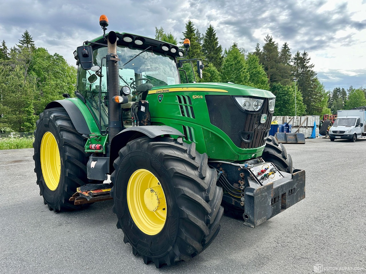 John Deere 6210 R AutoPower, 2013, 6.8 l, 11 400 h KATSO VARUSTEET!, Lempäälä - 农业机械:图1 John Deere 6210 R AutoPower, 2013, 6.8 l, 11 400 h KATSO VARUSTEET!, Lempäälä - 农业机械:图1