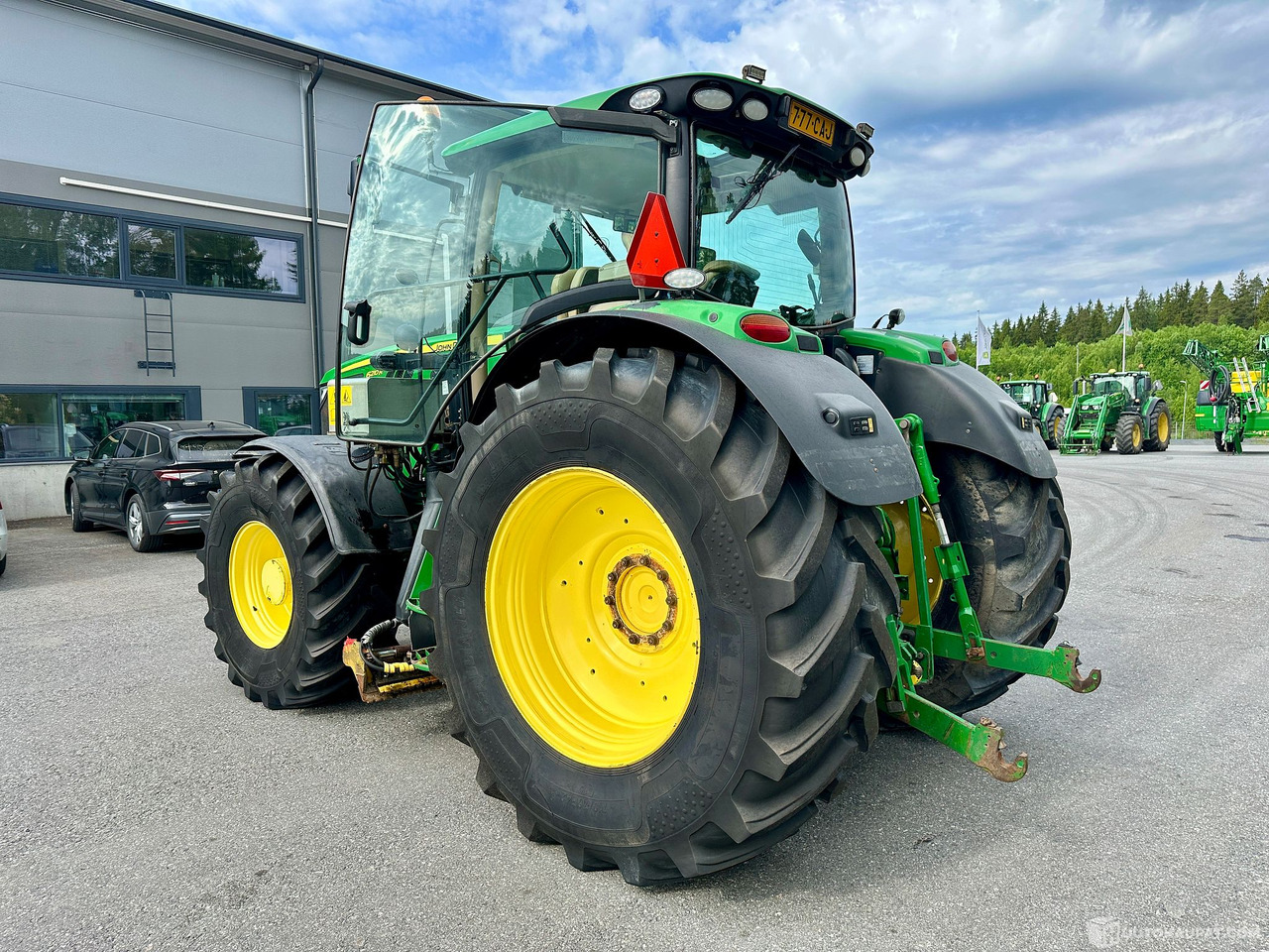 John Deere 6210 R AutoPower, 2013, 6.8 l, 11 400 h KATSO VARUSTEET!, Lempäälä - 农业机械:图4 John Deere 6210 R AutoPower, 2013, 6.8 l, 11 400 h KATSO VARUSTEET!, Lempäälä - 农业机械:图4