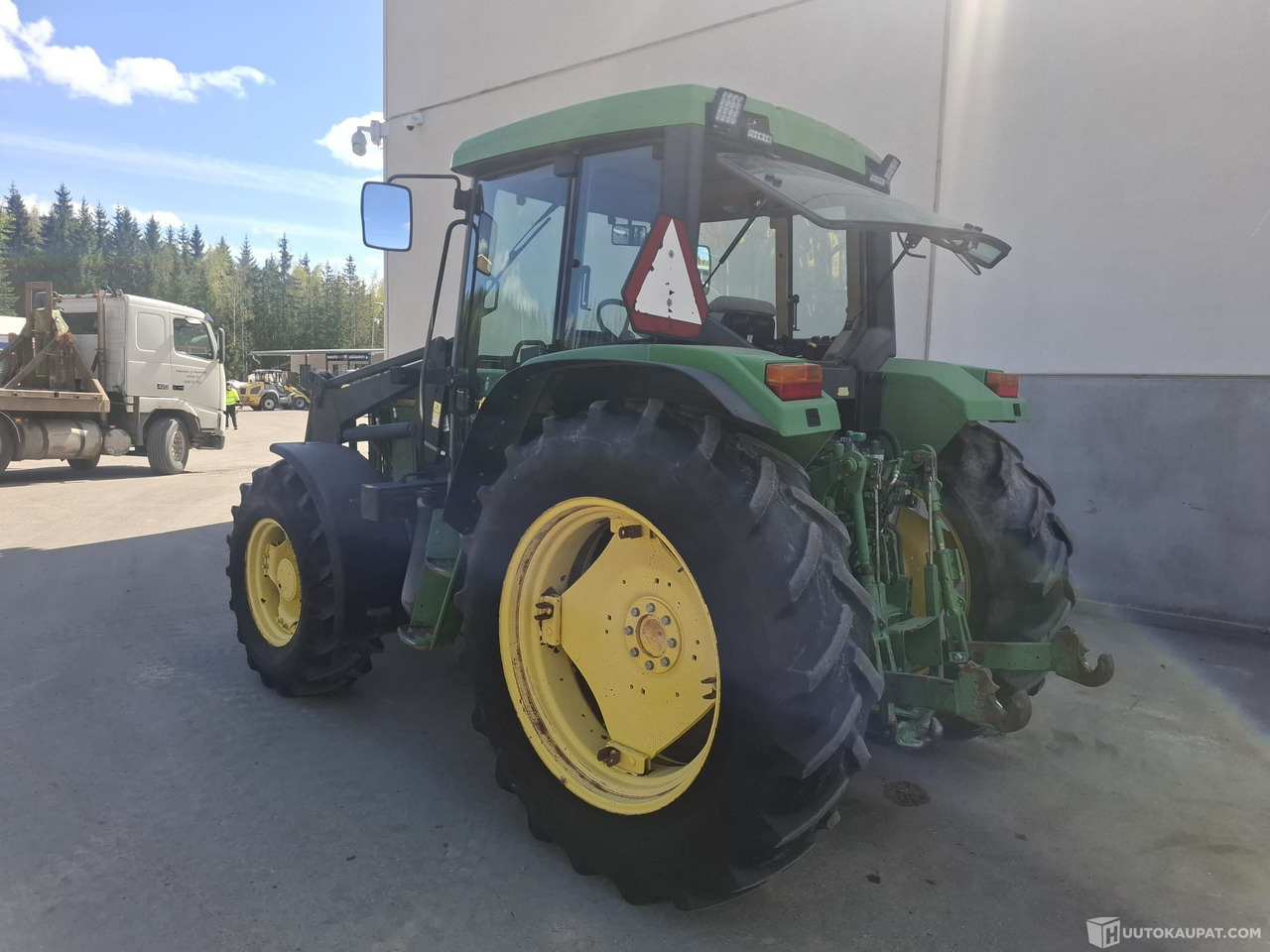 John Deere 6400, 1997 Traktori, Sis alv 25,5%, Nurmijärvi - 拖拉机:图2 John Deere 6400, 1997 Traktori, Sis alv 25,5%, Nurmijärvi - 拖拉机:图2