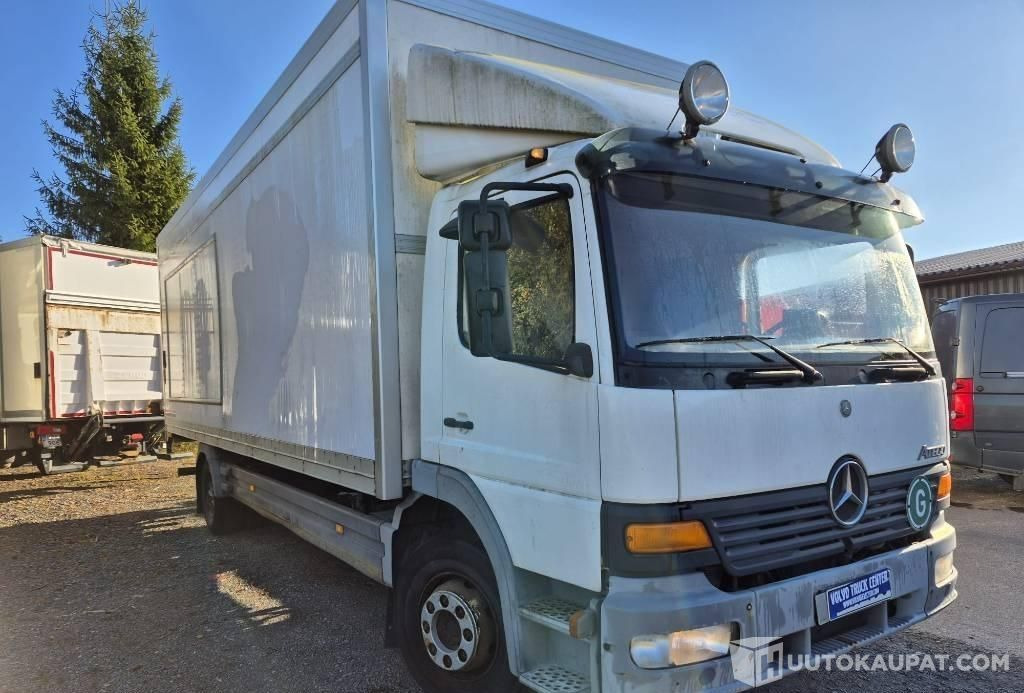 Mercedes-Benz Atego 1223 umpikori+pl nostin, 2003, 323 000 km, Forssa - 厢式卡车:图2 Mercedes-Benz Atego 1223 umpikori+pl nostin, 2003, 323 000 km, Forssa - 厢式卡车:图2
