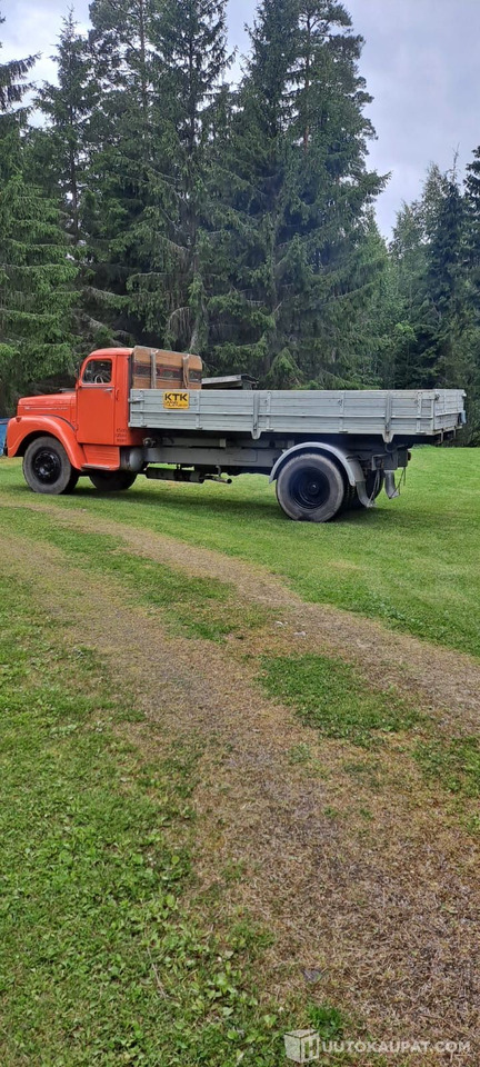 Scania Vabis 55 L5546-123/4600-62, kuorma-auto vaijerivaihtolavalaitteilla, leimaa vuoteen 2029, 1962, Rusko - 卡车:图4 Scania Vabis 55 L5546-123/4600-62, kuorma-auto vaijerivaihtolavalaitteilla, leimaa vuoteen 2029, 1962, Rusko - 卡车:图4