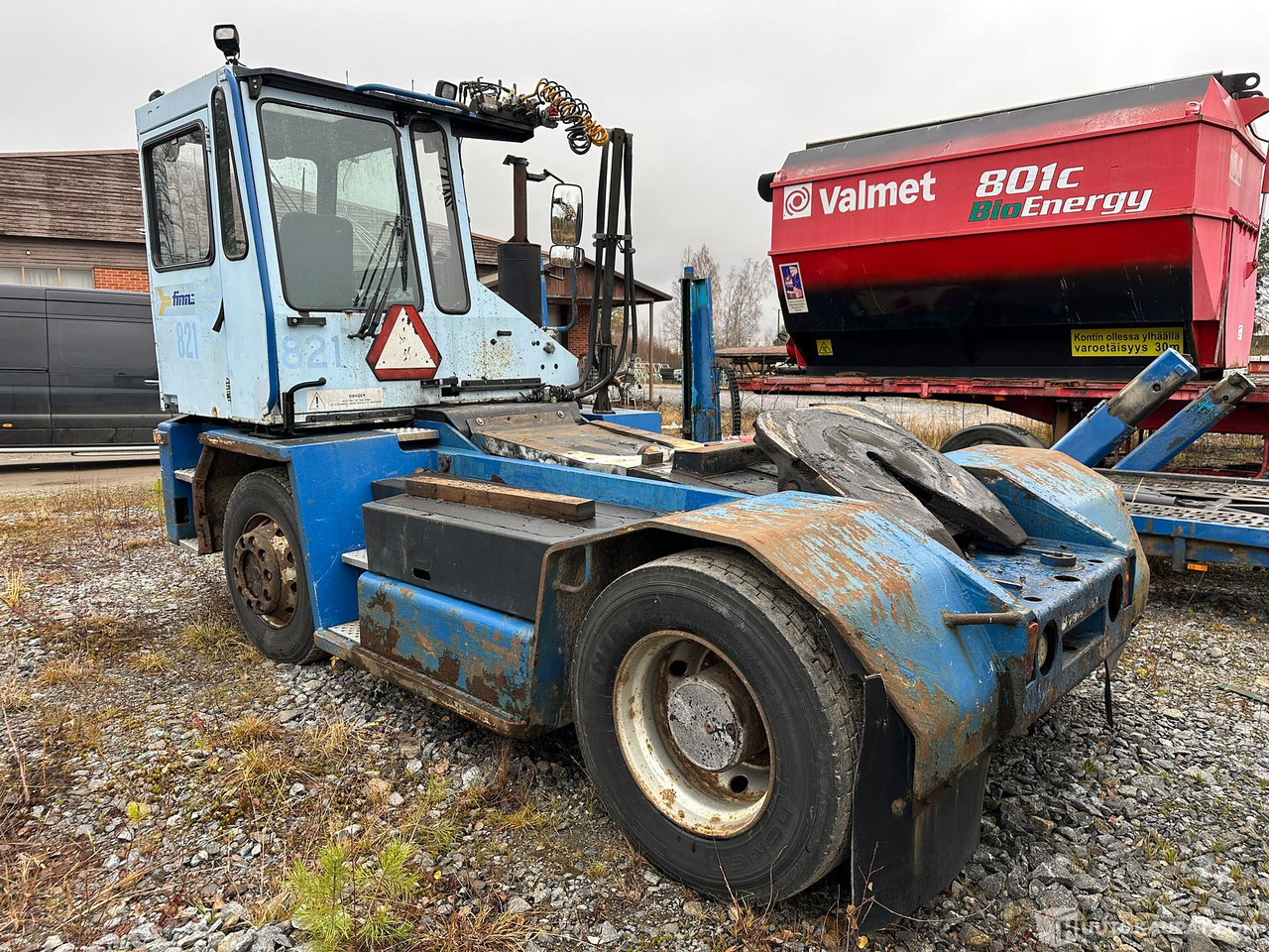 Sisu 4X4 Vetomestari terminaalitraktori, Kurikka - 码头牵引车:图2 Sisu 4X4 Vetomestari terminaalitraktori, Kurikka - 码头牵引车:图2