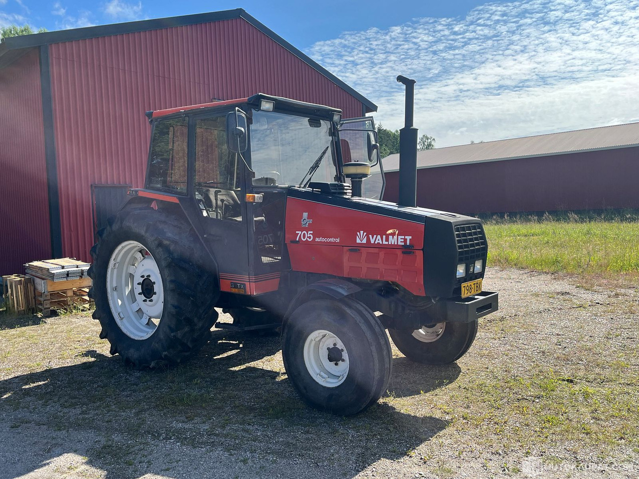 Valmet 705, Traktori, harrastajalta, 1990, Salo - 拖拉机:图5 Valmet 705, Traktori, harrastajalta, 1990, Salo - 拖拉机:图5