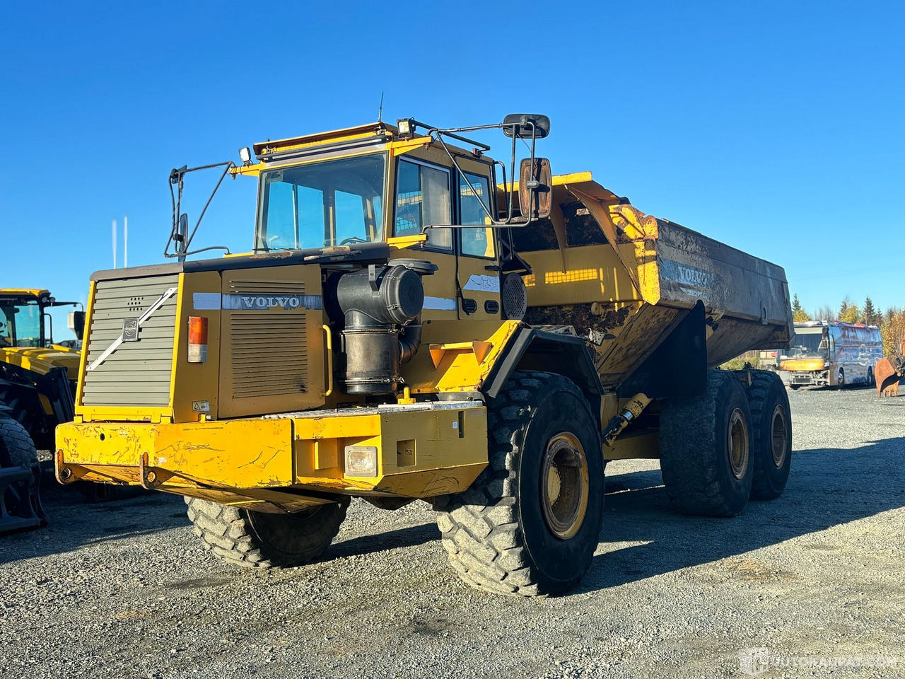 Volvo A35C 1997 töihin valmis dumpperi., Tornio - 铰接式自卸车:图1 Volvo A35C 1997 töihin valmis dumpperi., Tornio - 铰接式自卸车:图1