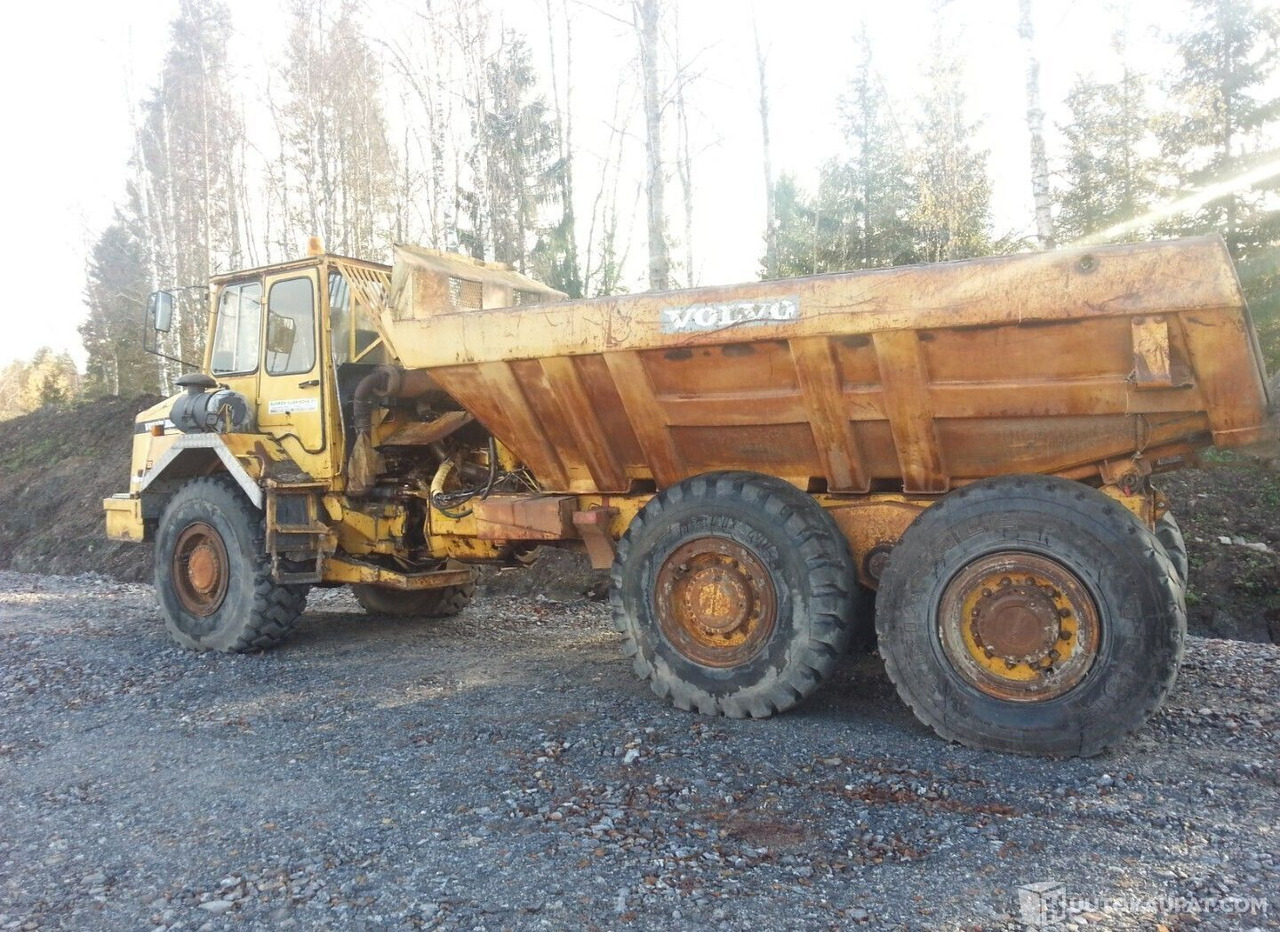 Volvo BM 5350 dumpperi, 1984, Kurikka - 铰接式自卸车:图4 Volvo BM 5350 dumpperi, 1984, Kurikka - 铰接式自卸车:图4